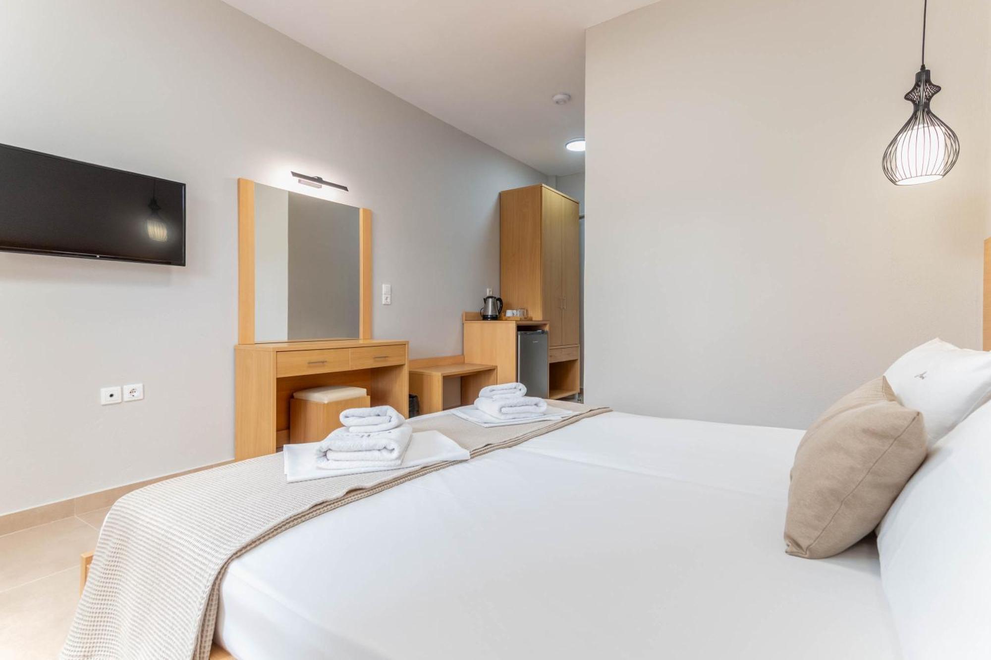 Aloni Hotel ペフコホリ エクステリア 写真